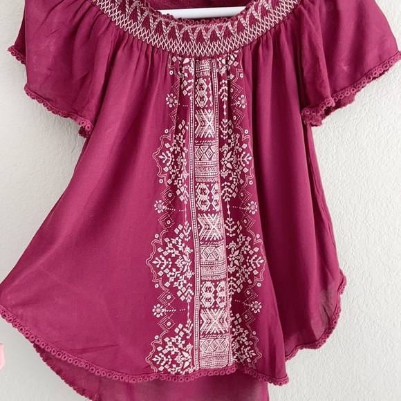 Altar’d State Maroon Embroidered Top - Picture 3 of 4
